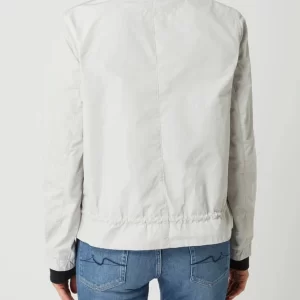 Amber & June Blouson Mit Zweiwege-Reißverschluss – Sand 15