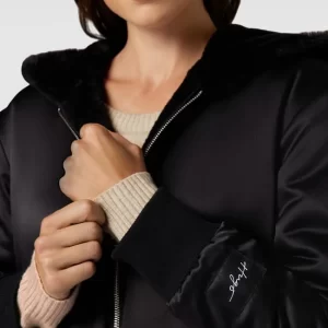 HUGO Bomberjacke Mit Kapuze Modell ‘Felessandra’ – Schwarz 12