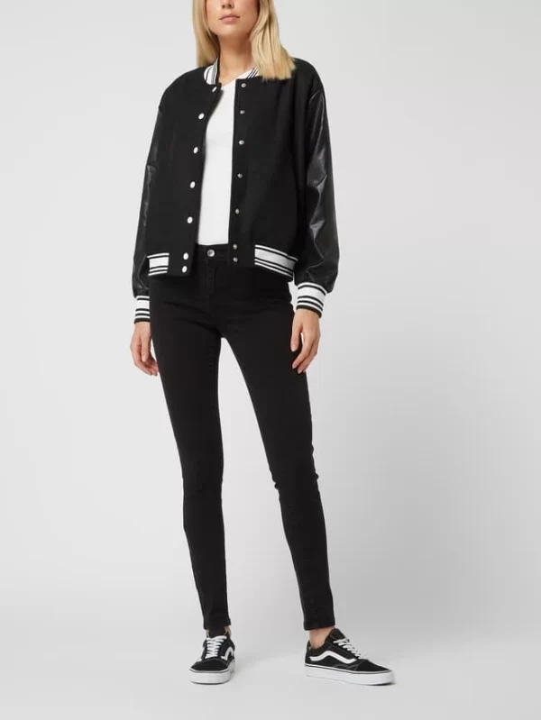 Only Blouson Mit Woll-Anteil Modell ‘Irina’ – Schwarz 1