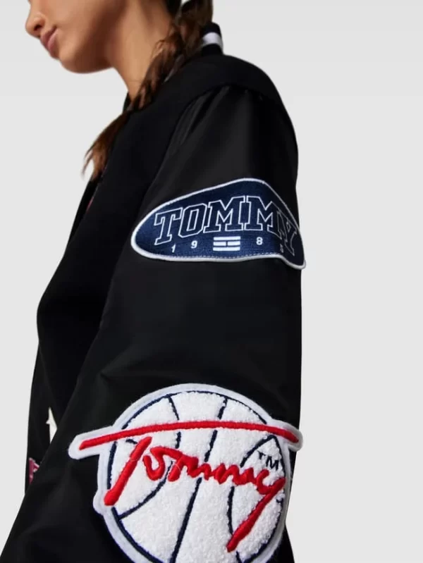 Tommy Jeans Oversized College-Jacke Mit Label-Patches – Schwarz 4