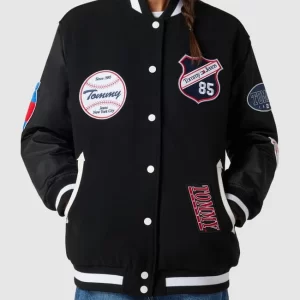 Tommy Jeans Oversized College-Jacke Mit Label-Patches – Schwarz 13
