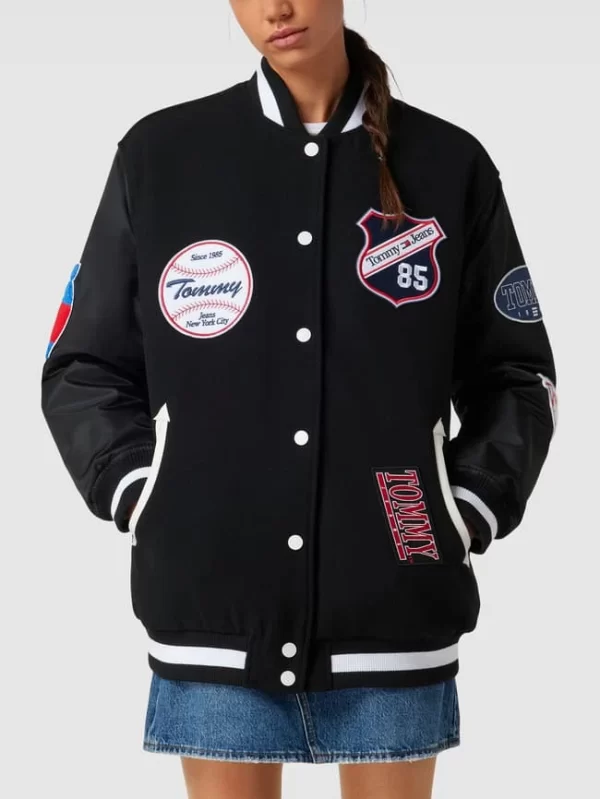 Tommy Jeans Oversized College-Jacke Mit Label-Patches – Schwarz 5